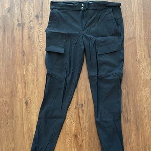 Athleta black cargo pants, size 8